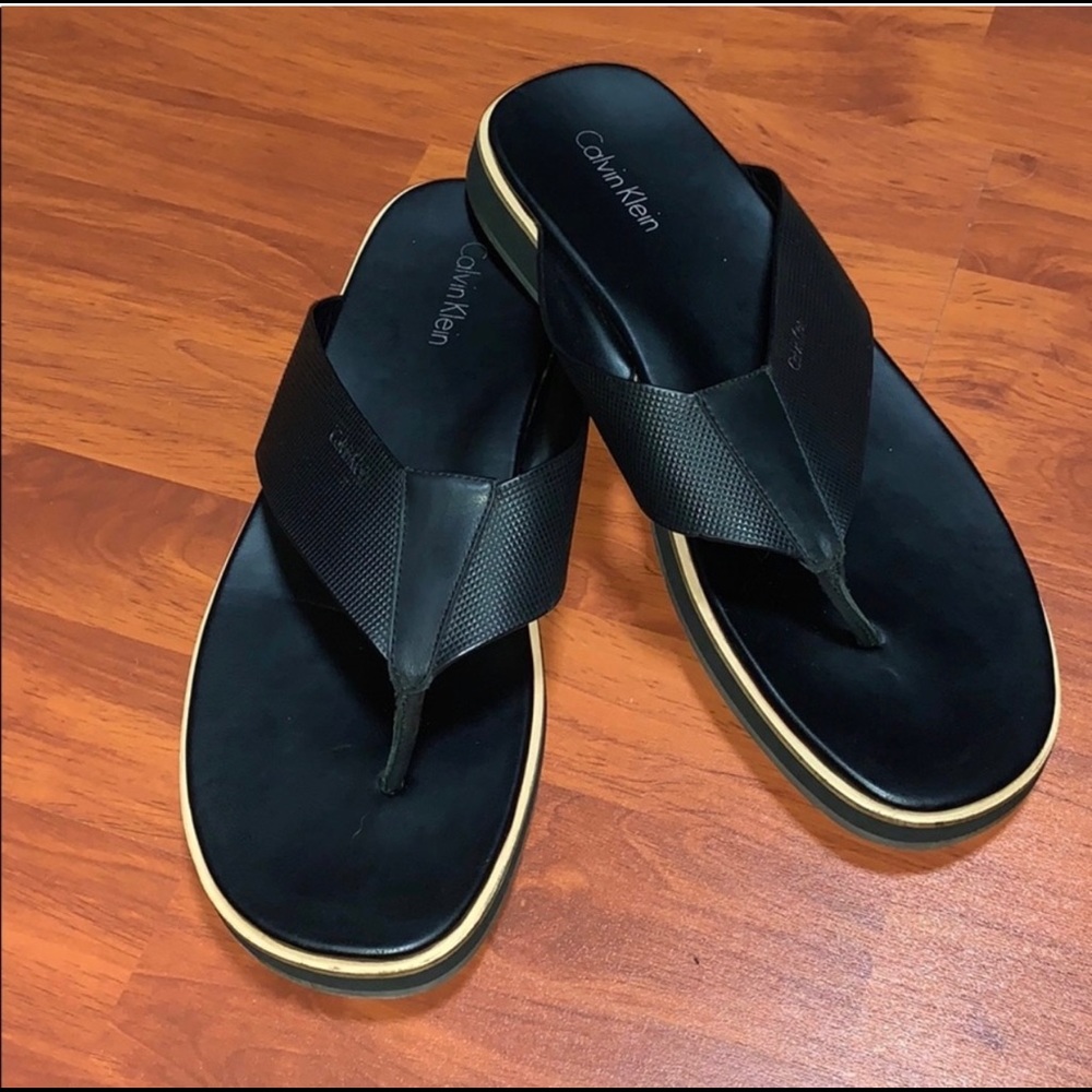 Black Calvin Klein men leather sandals. Size 13